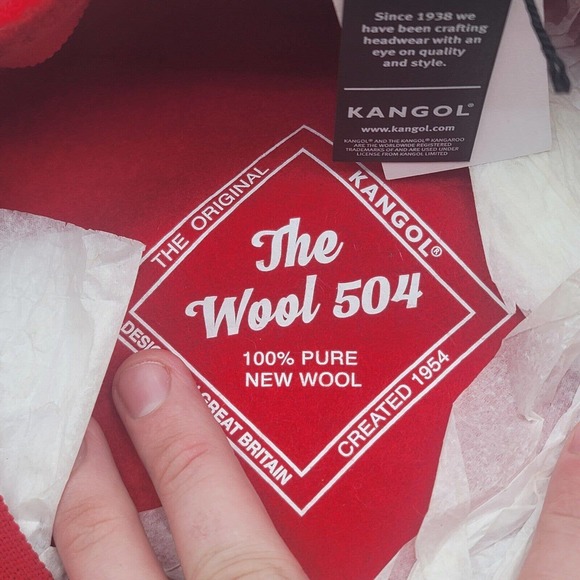 New Authentic Mens KANGOL 504 100% Wool 0258BC Cap Size M Medium Red NWT - Picture 10 of 15
